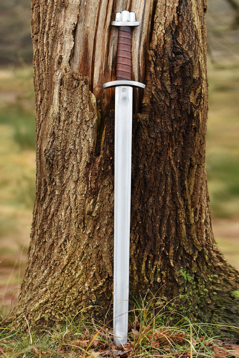 Espada vikinga con pomo lobulado, corta, roma (battle-ready)