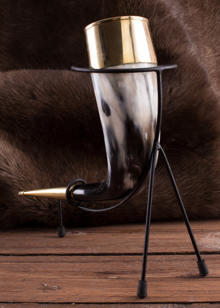 Dekorerat dryckeshorn med ställ, 200–300 ml