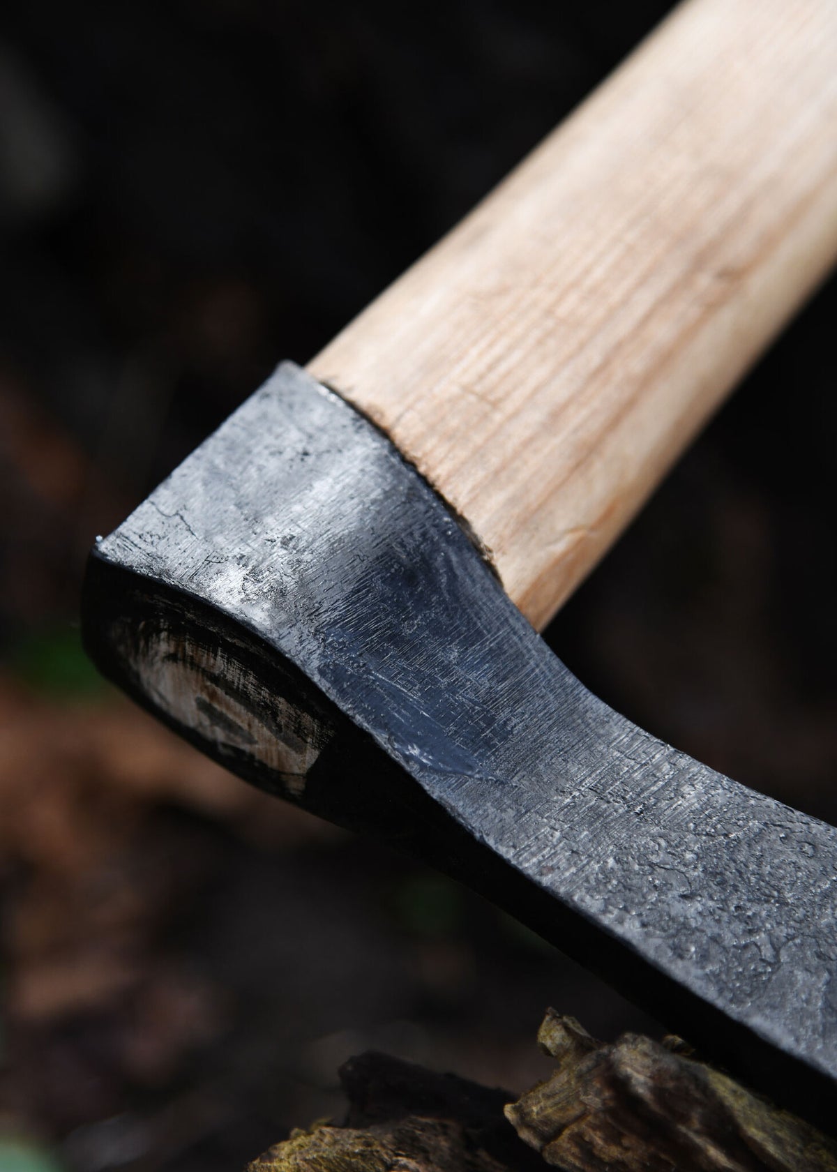 Large Francisca throwing axe, semi-sharp