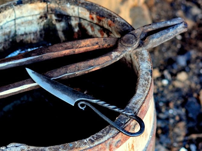 Germansk kvindekniv, lille, semi-skarp