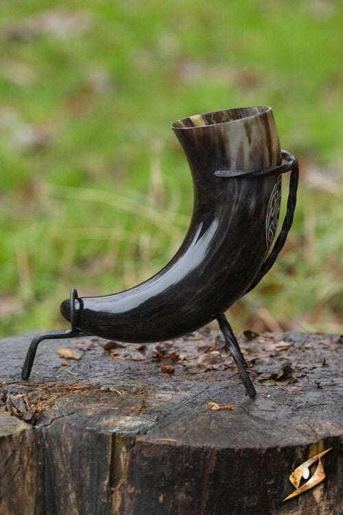 Cuerno para beber vikingo Aegishjalmur, oscuro, 500–650 ml