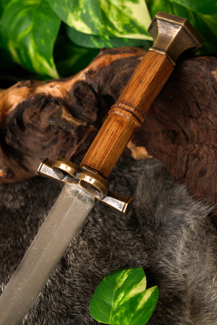 Duitse quillondolk met schede, 16e eeuw, semi-scherp