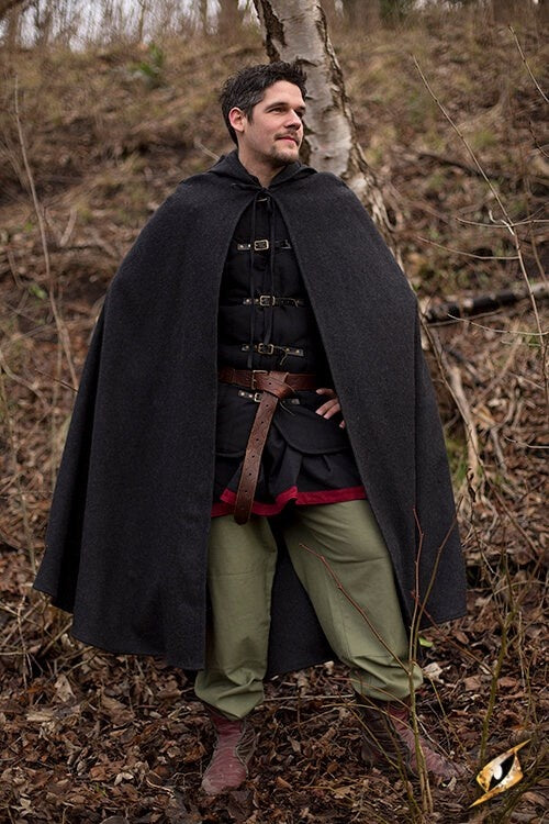 Vlněný plášť s kapucí, šedá
