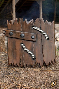 lARP štít z desky