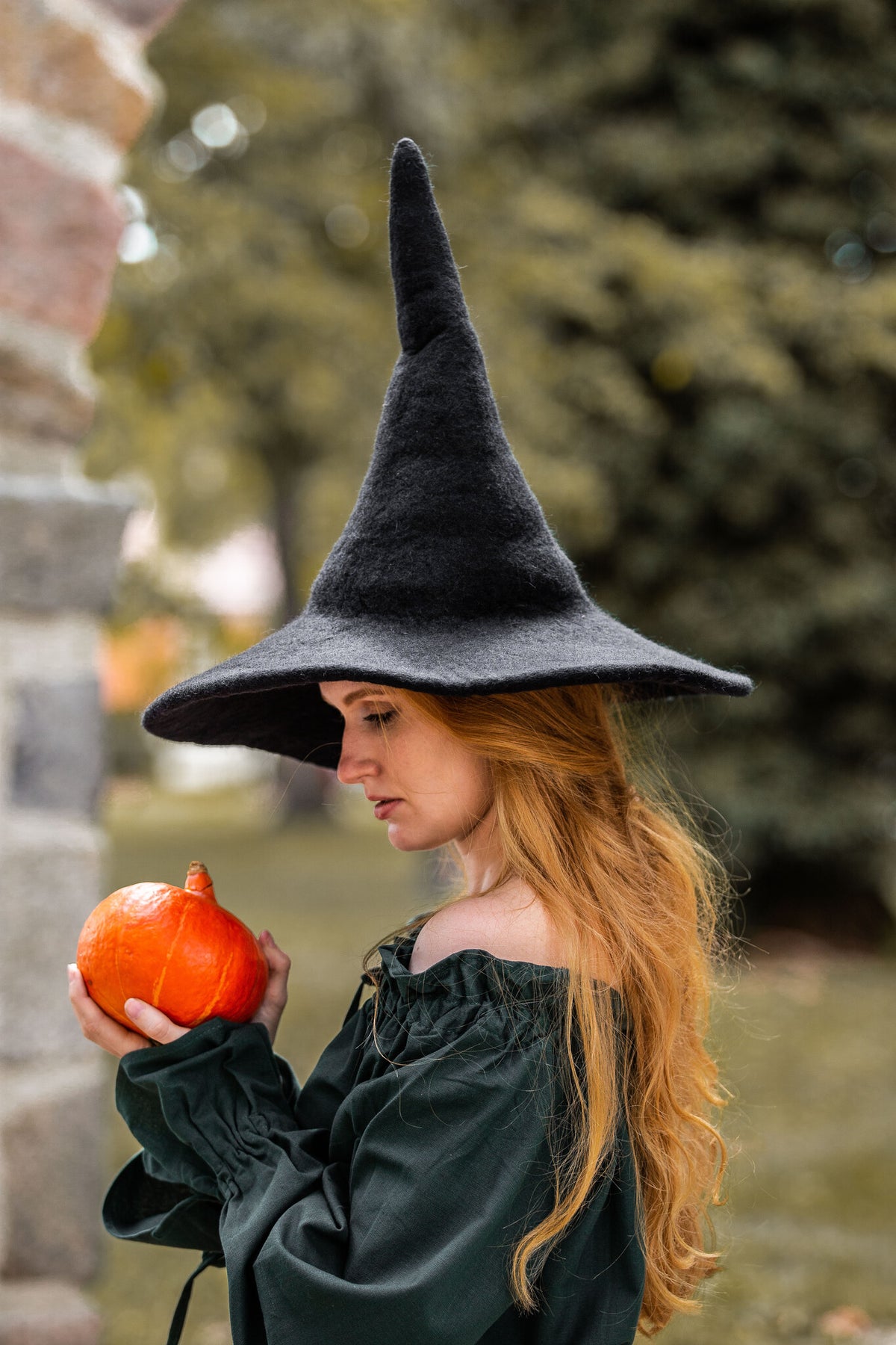 Häxhatt, svart, ullfilt