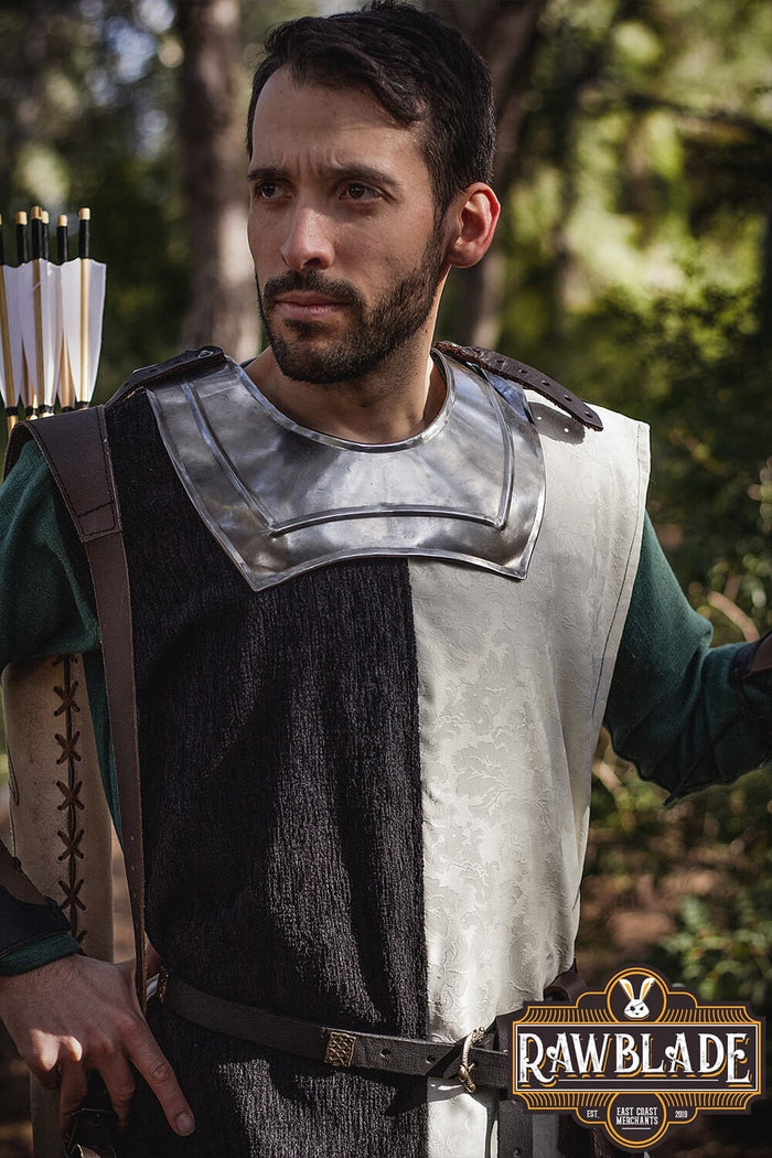 Lawrence knight tabard Bitone - White