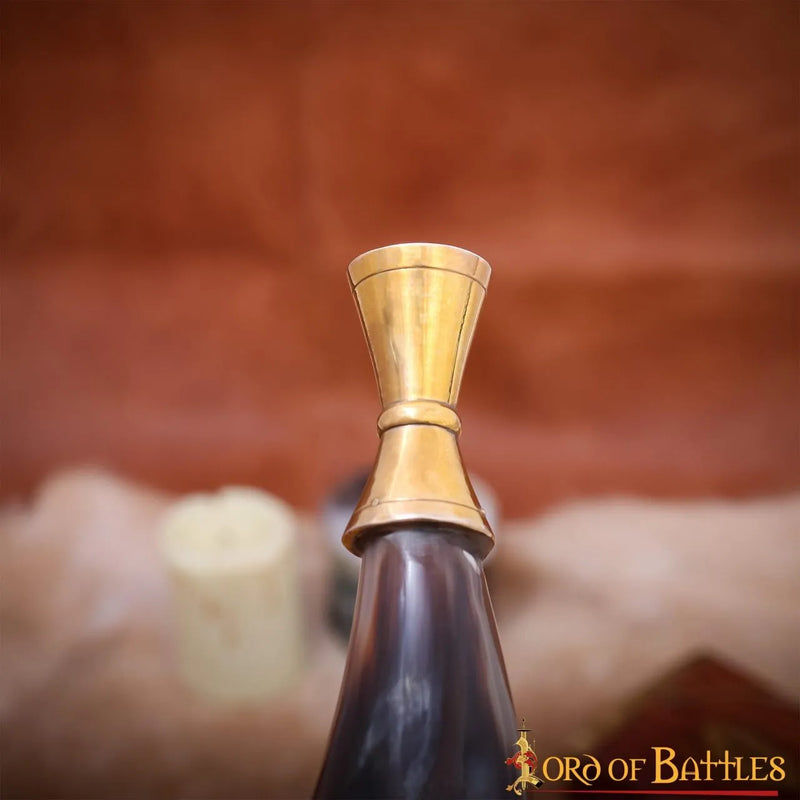 Viking roephoorn met messingen mondstuk