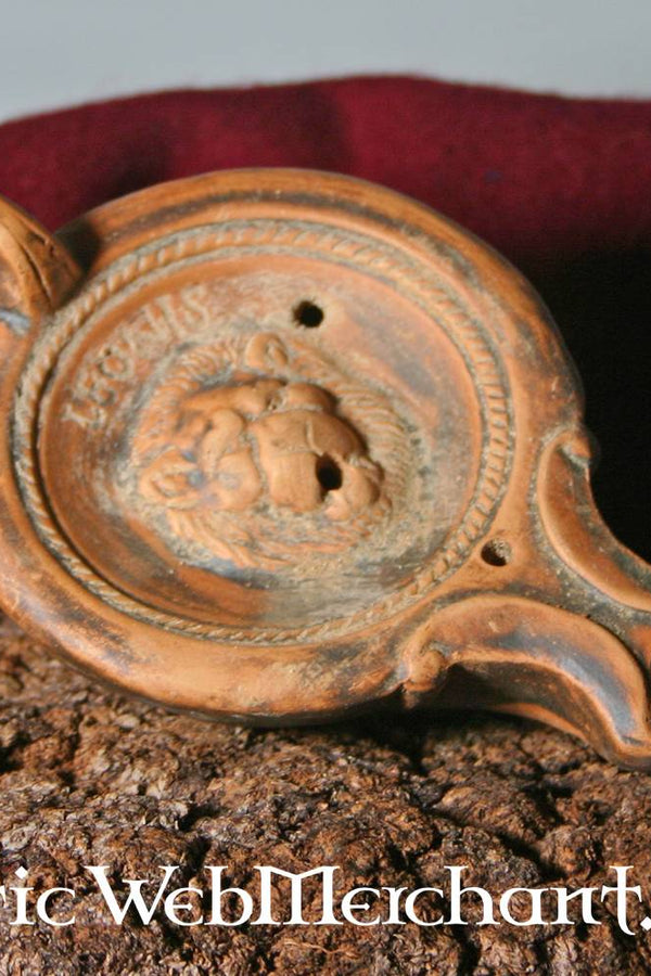 Lampe à huile romaine lion