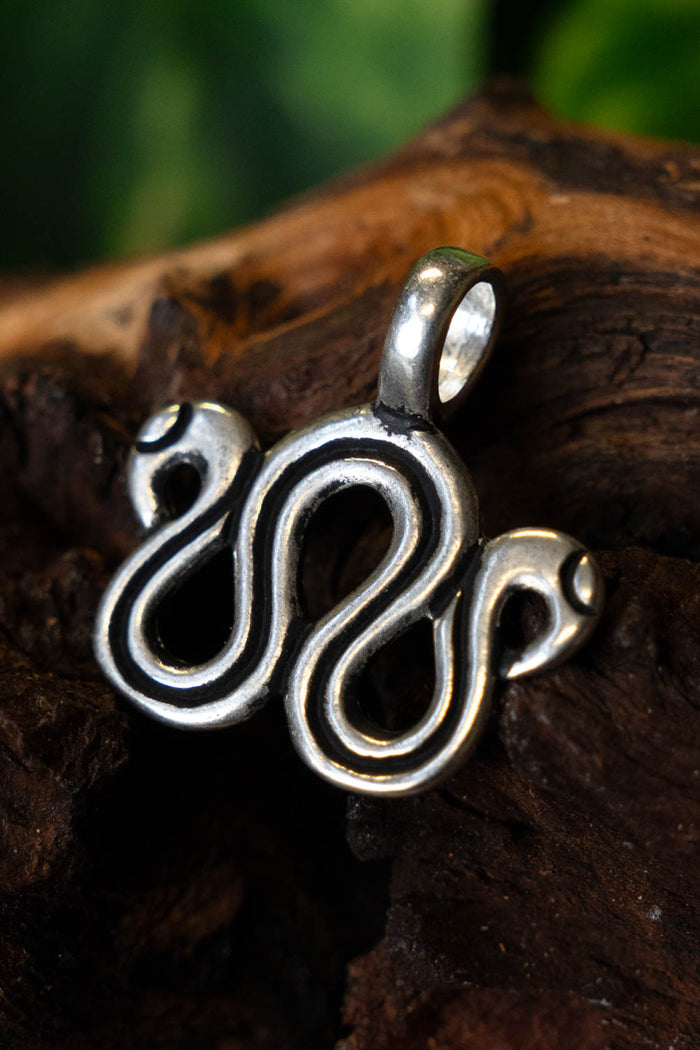 Wikiński rozdzielacz biżuterii, posrebrzany brąz