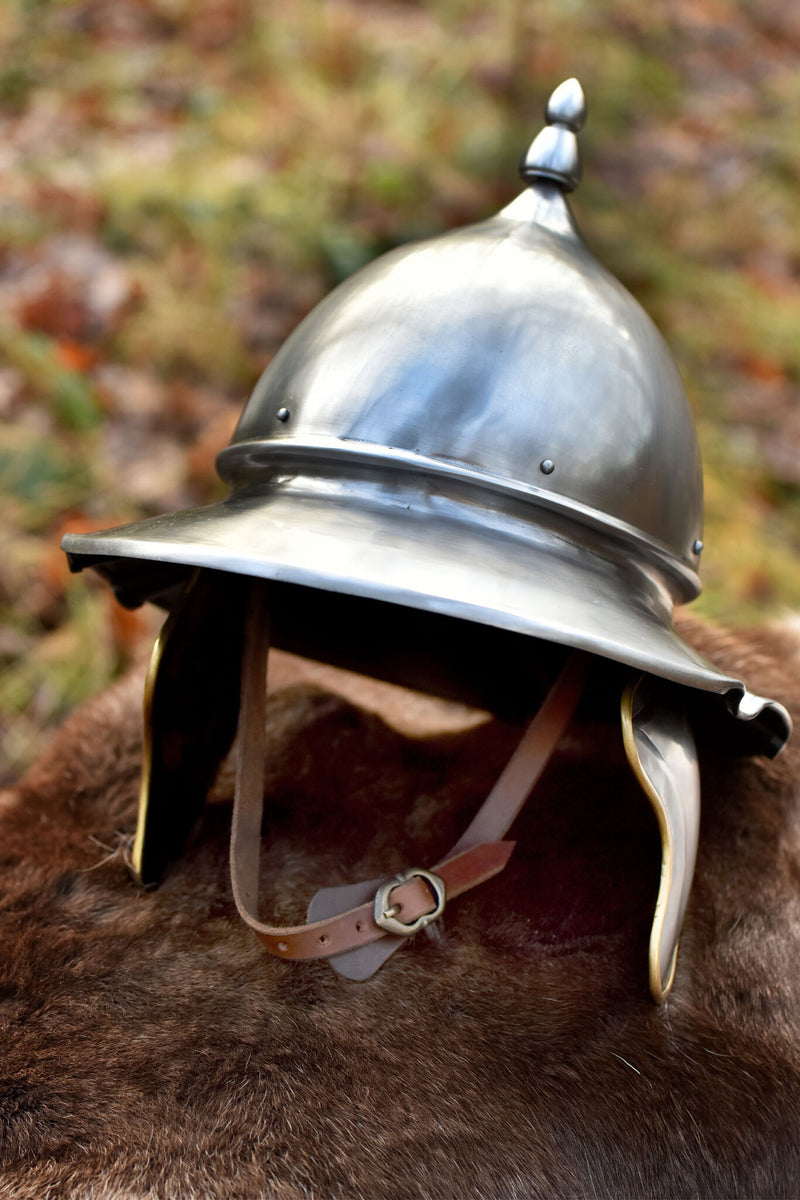 Casco celta de Agen, 1-1,2 mm