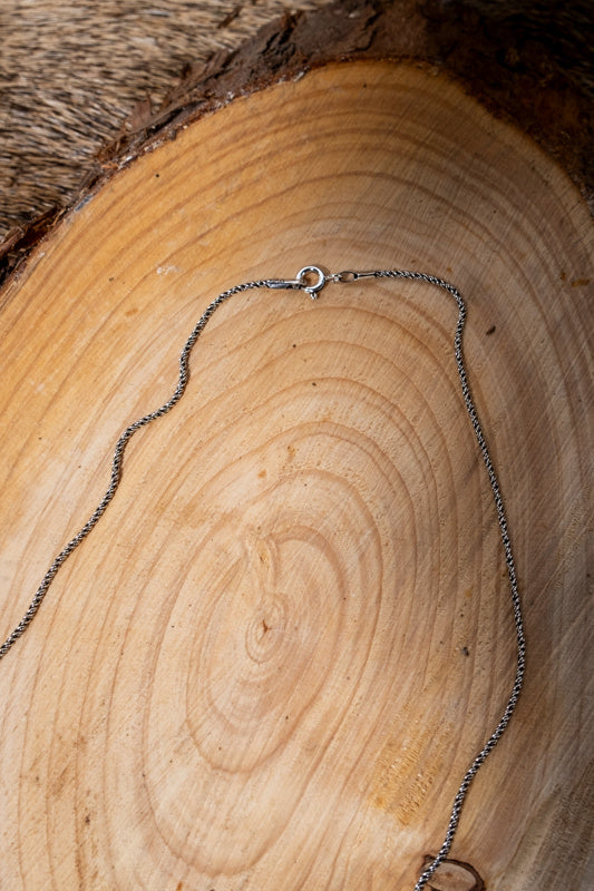 Silberne Kettengliederkette 46 cm, Holz