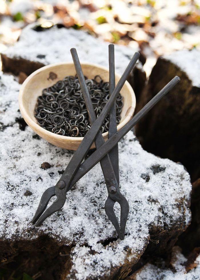 Set of 2 pliers for butted rings