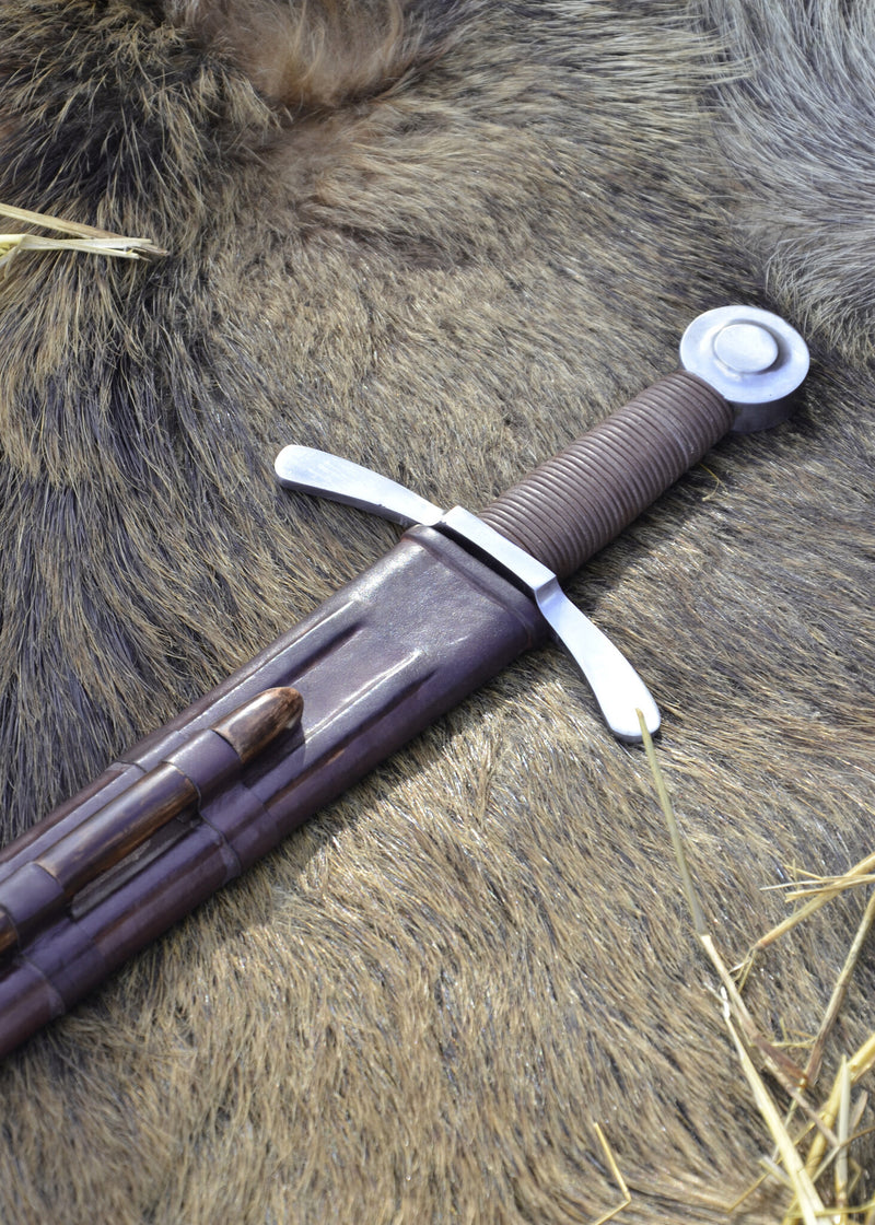 Espada medieval de cruzado, semi-afilada