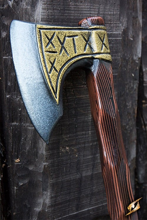 LARP vikingayxa Runor