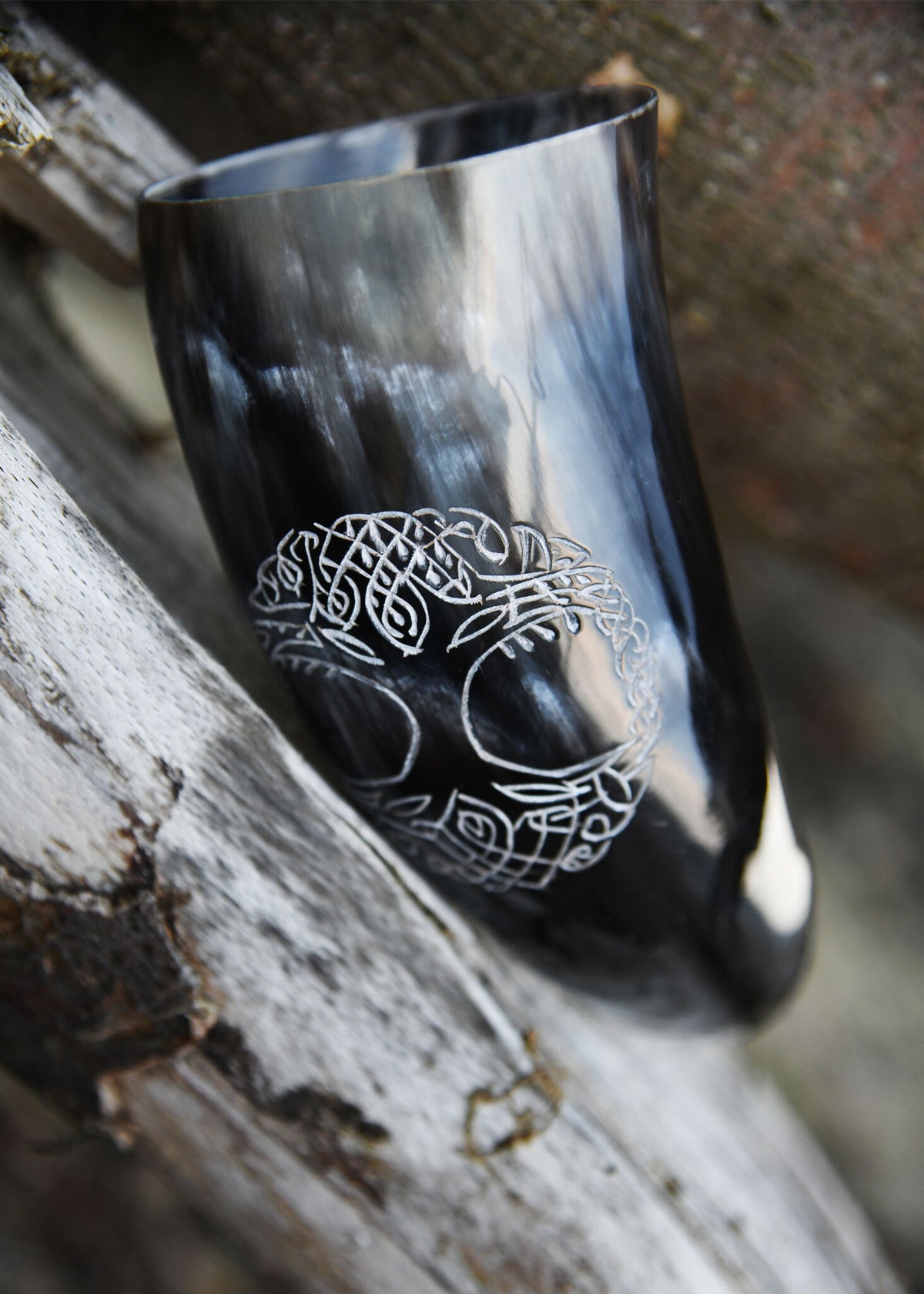 Drinking horn Yggdrasil, 200-300 ml
