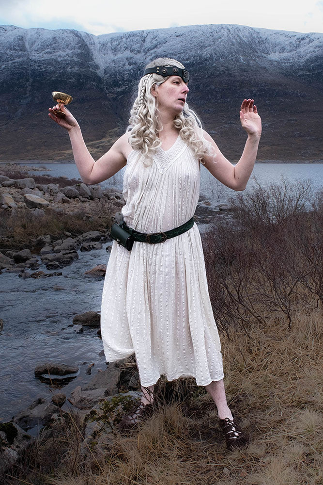 Gudinneklänning Hera, beige