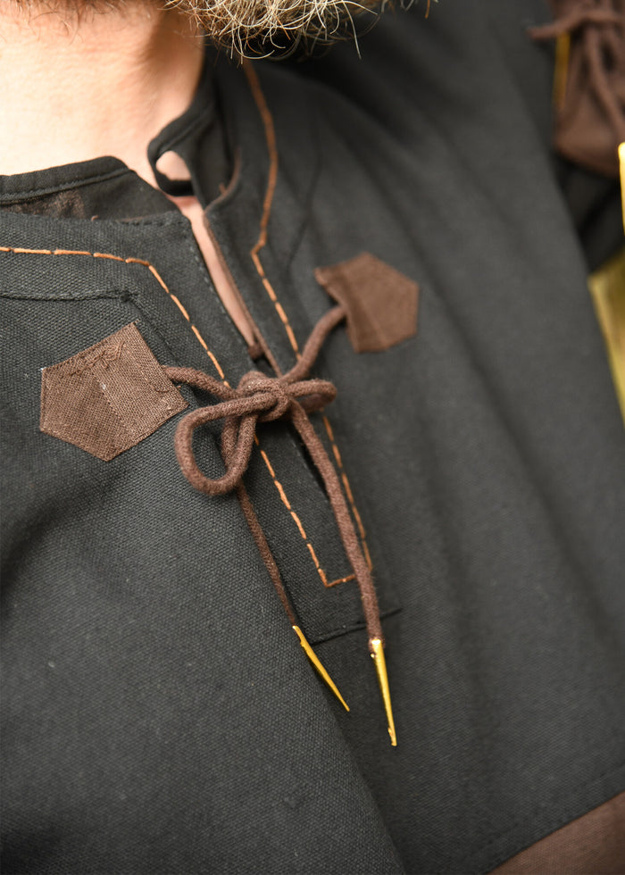 Skjoldehamm-tunika, brun-sort