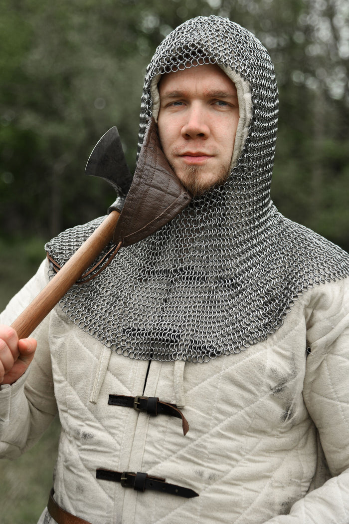 Chainmail coif with triangular ventail, untreated, 8 mm