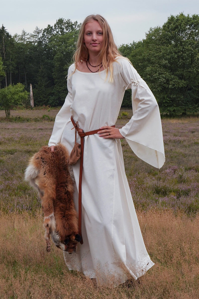 Średniowieczna gotycka suknia Iseult, naturalna