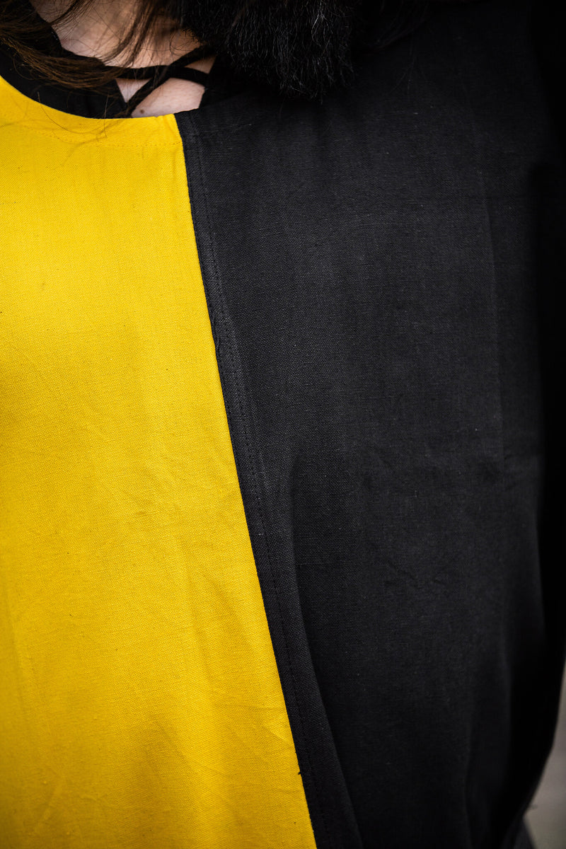Surcoat men, black-yellow