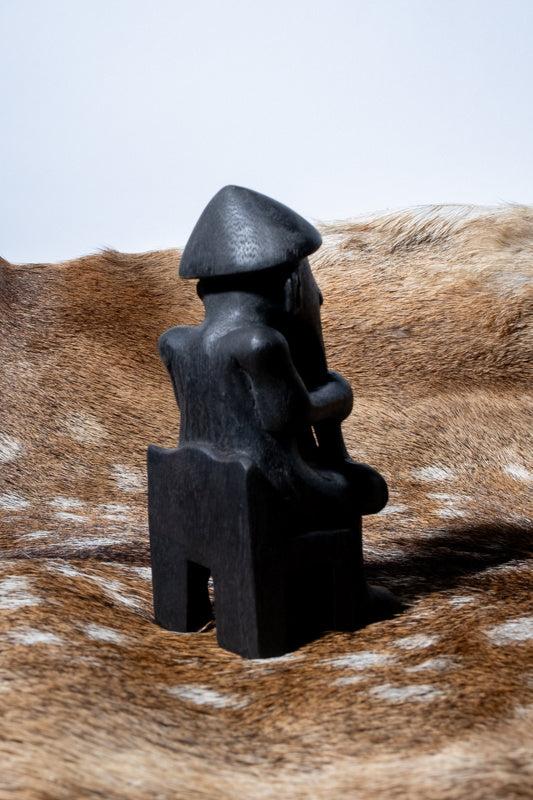 Thor statue Eyrarland, black