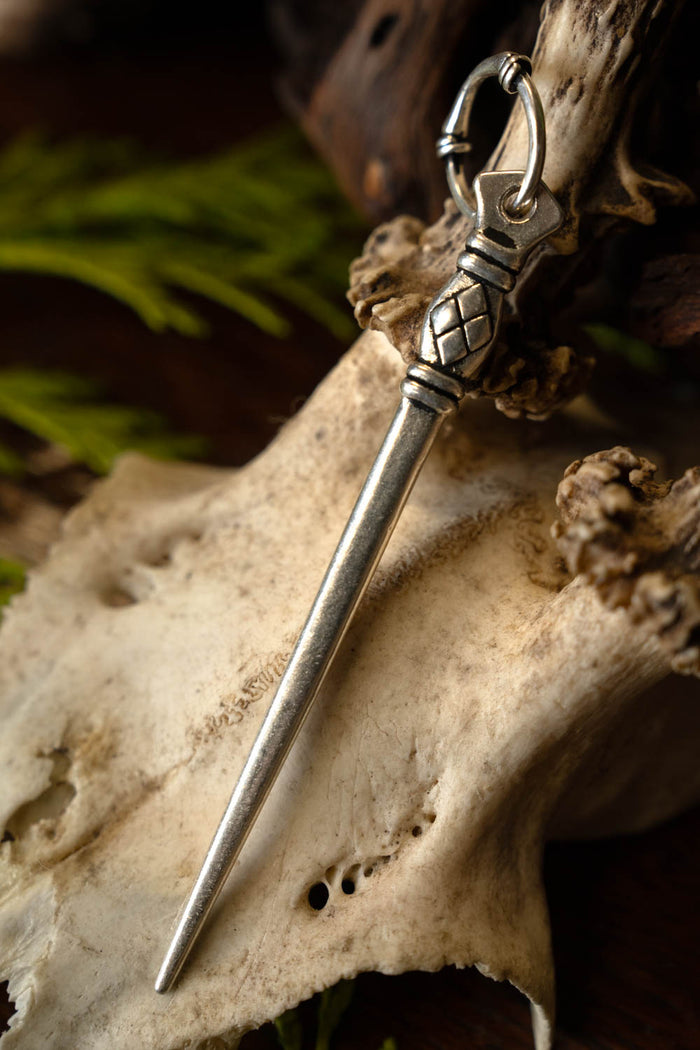 Pick Birka, silvered