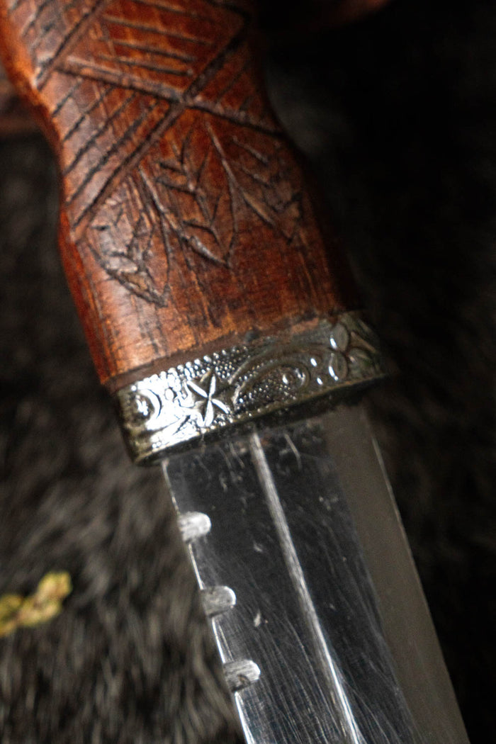 Sgian dubh, halvvass