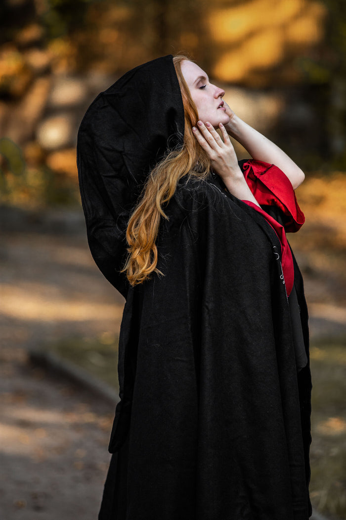 Embroidered cloak Damia, black, wool mix