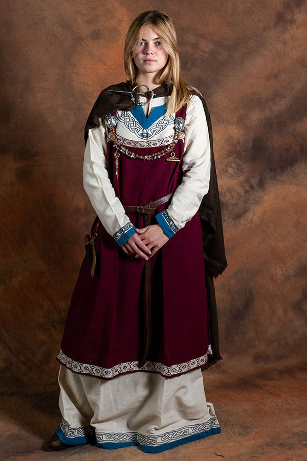 Hangeroc Svanhild, rosso