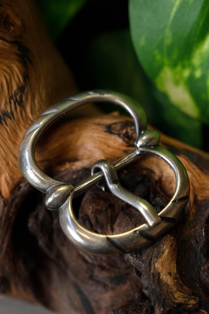 Spätmittelalterliche Schnalle 2a, versilbert