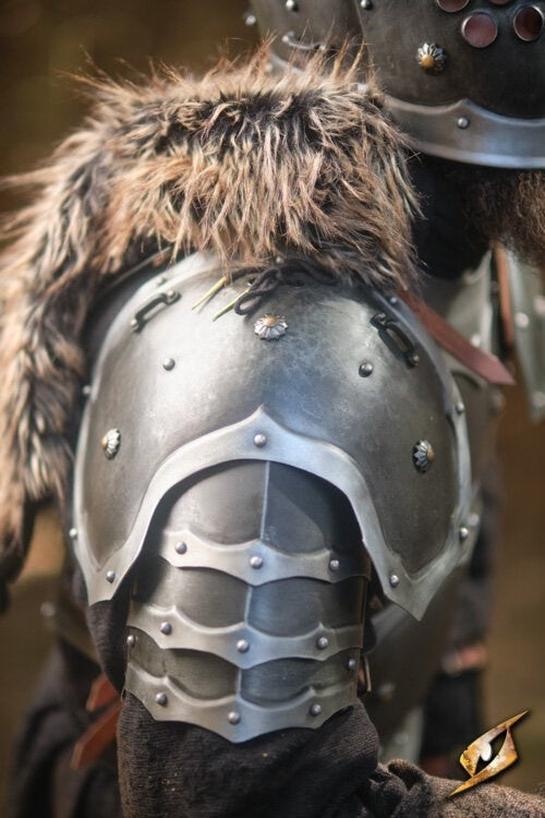 Marauder pauldrons, 1 mm