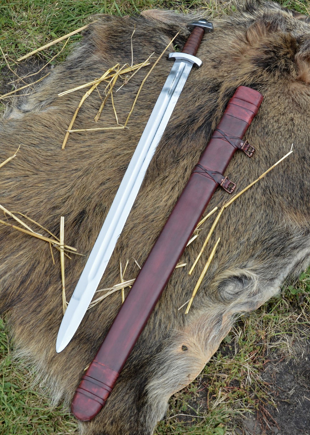 Vikingasvärd Godfred, semi vasst