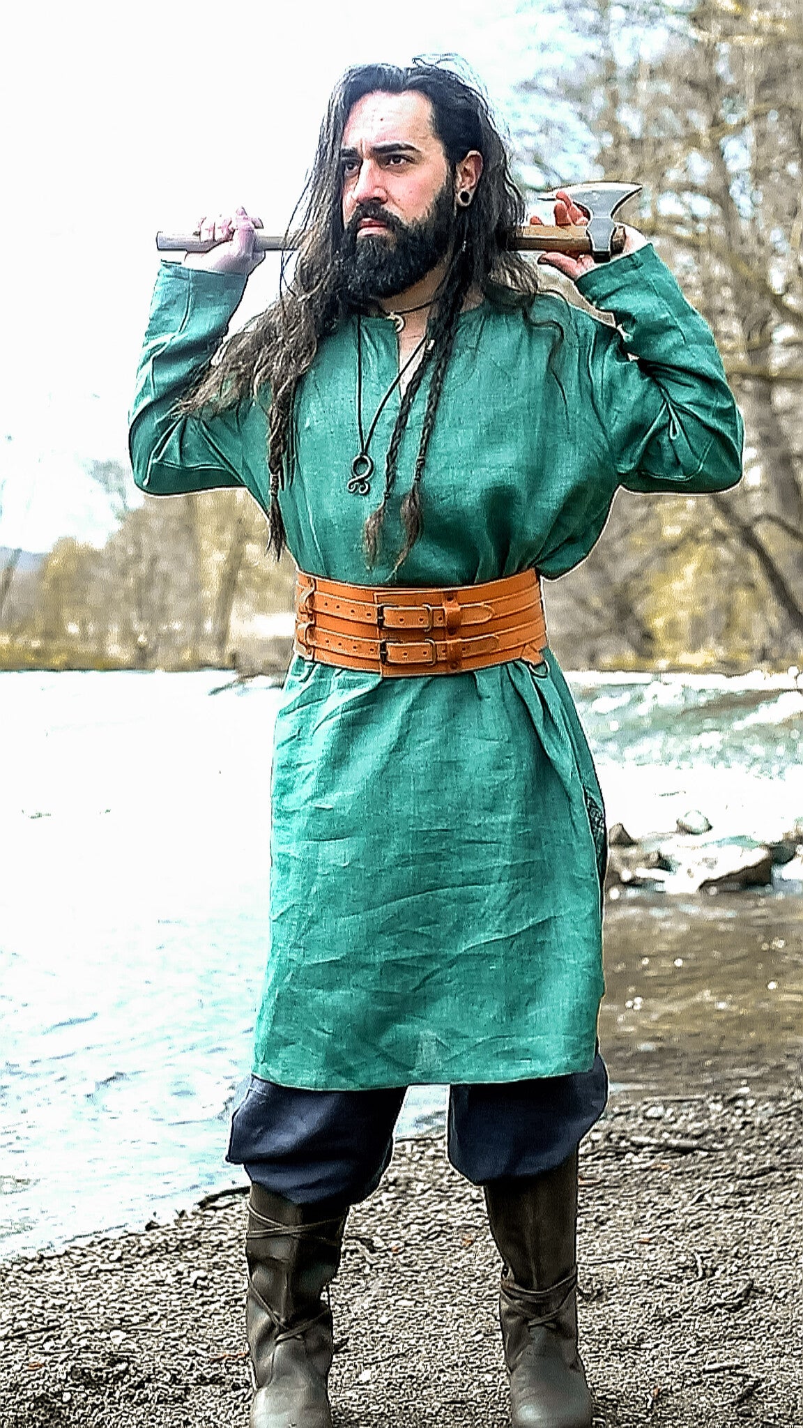 Thorsberg tunic Germanic, linen, green