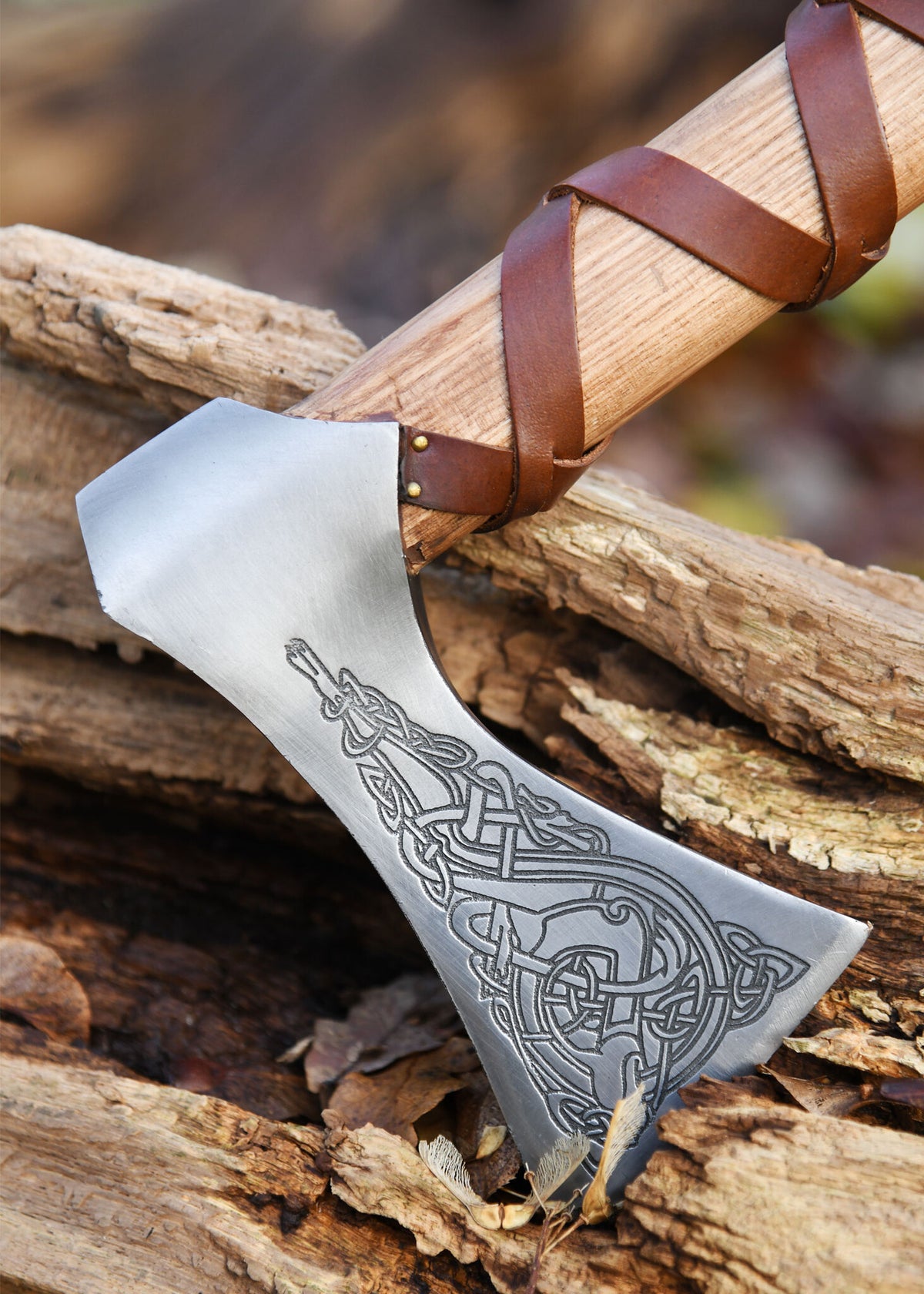 Vikingøkse, type K, graveret, halvsleben