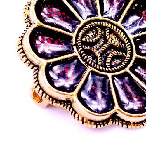 Fibula a rosa alamannica, bronzo