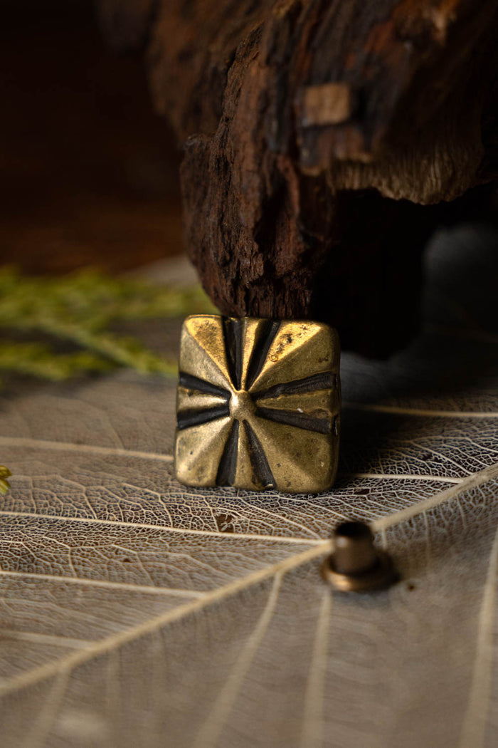 Middeleeuws riembeslag set van 5 stuks (1500-1600), brons