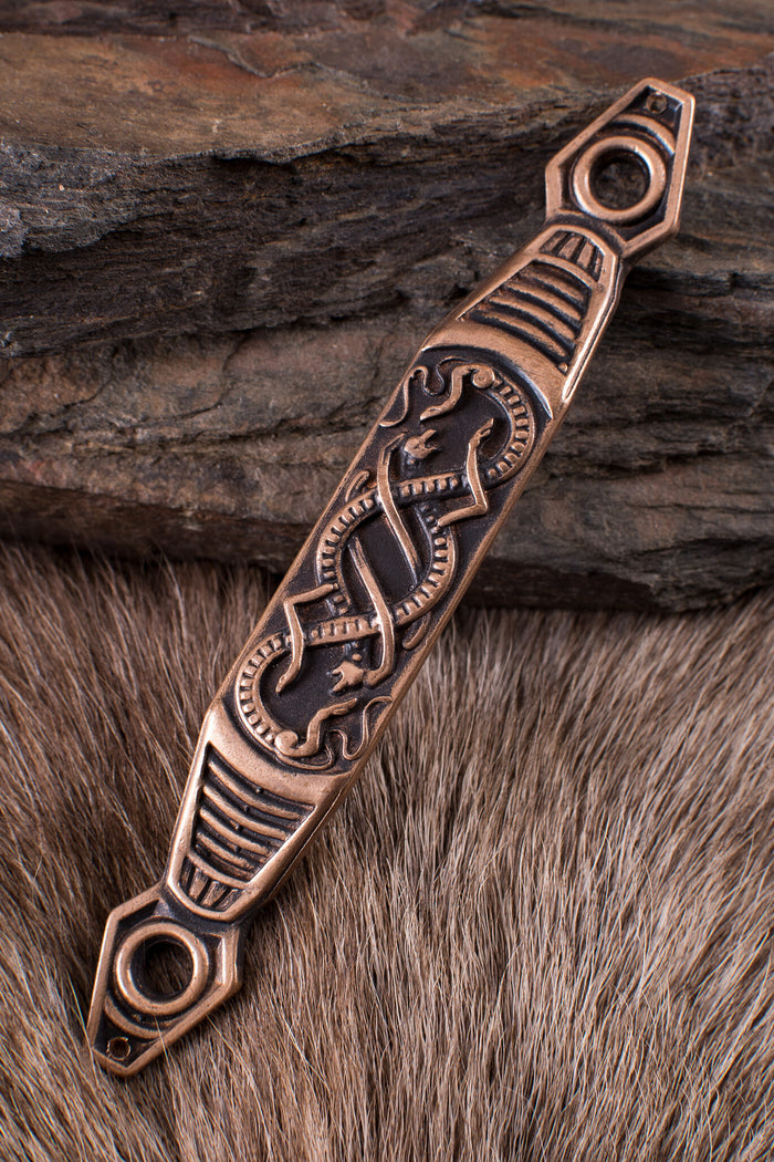 Belt loop with snakes for sword scabbard