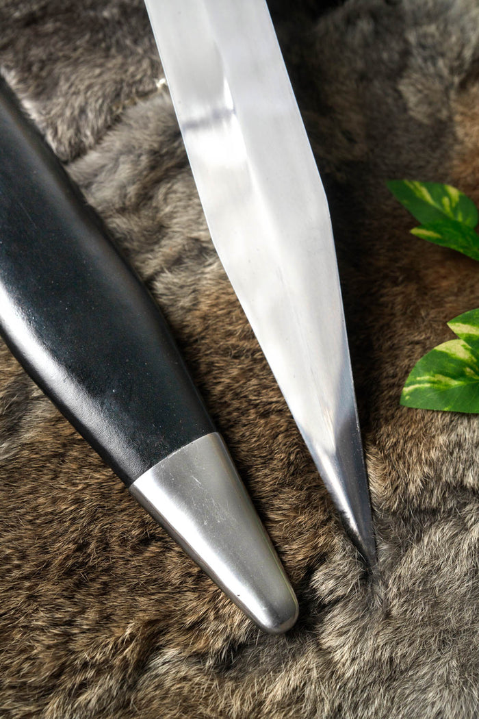 Persian Qama dagger, semi-sharp