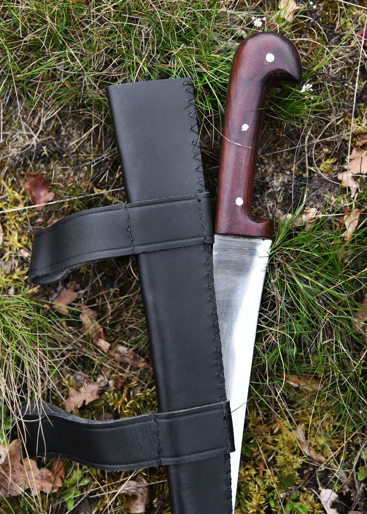 Germansk stridskniv (350 f.Kr.–300 e.Kr.), halvskarp