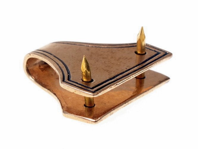 Viking mes-sax decoratie, Birka groot