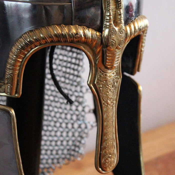 Casque de Coppergate, 1,6 mm