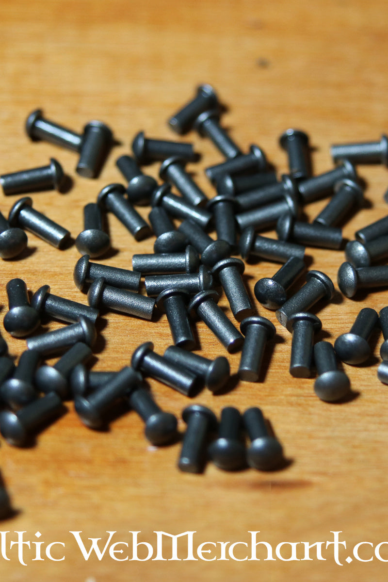 50 Stahlnieten, 4 mm, lang