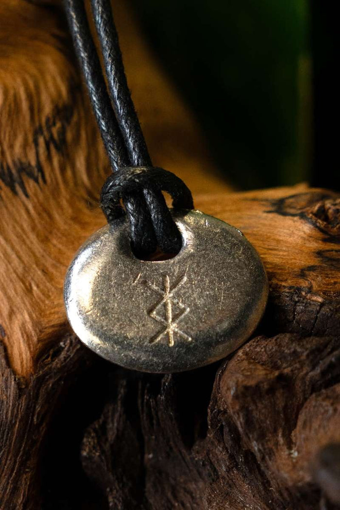 Amuleto runico di protezione, stagno