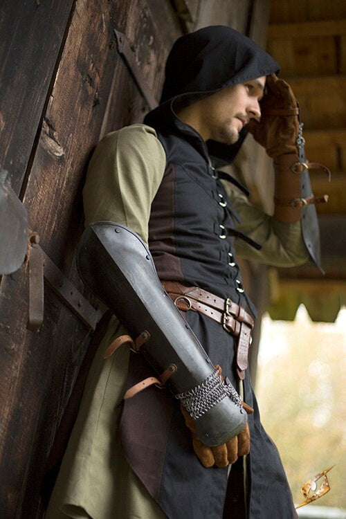 Armschienen Unterarmpanzer mit Kettengeflecht, patiniert, 1 mm