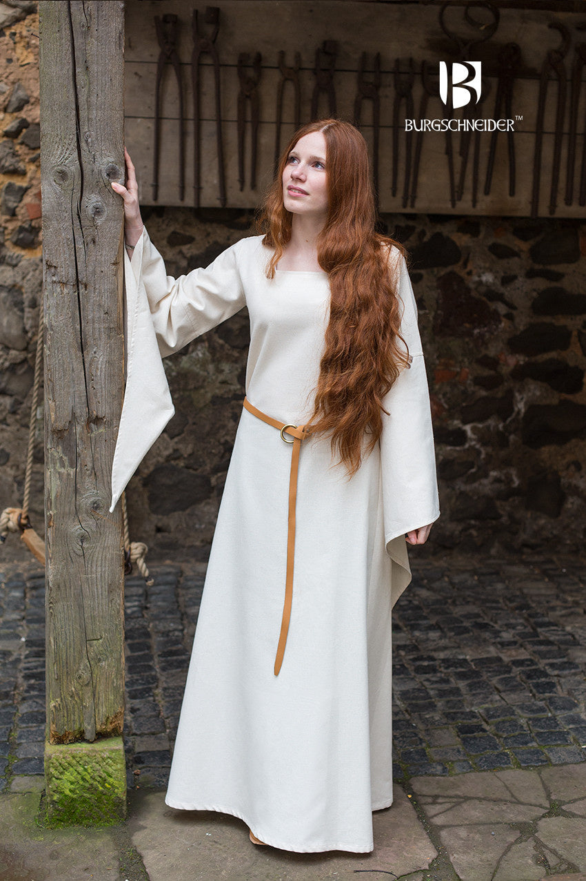 Klara medeltida chemise, underklänning, natur