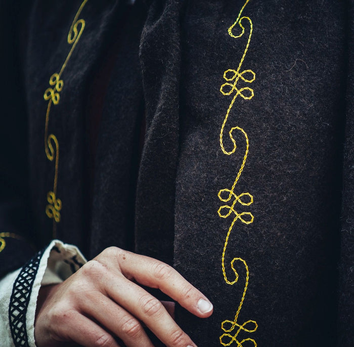 Kaproen Runa, zwart, wolmix