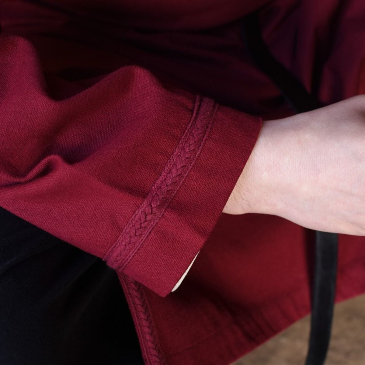 Germanic Thorsberg tunic Harald, bordeaux red