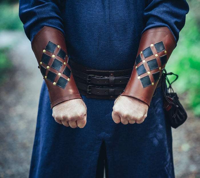 Bracciali in pelle Pius, protezioni avambraccio, marroni