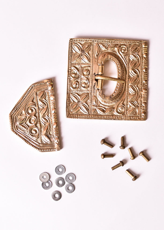 Late Roman buckle with fitting