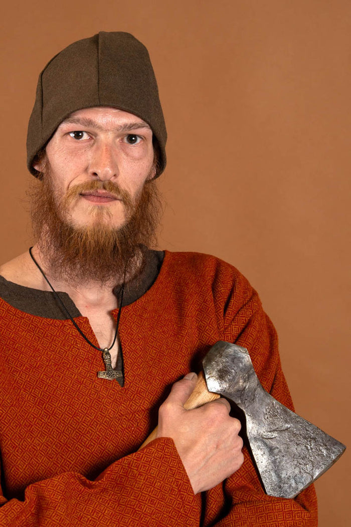 Wikińska czapka Birka, 100% wełna, brązowa